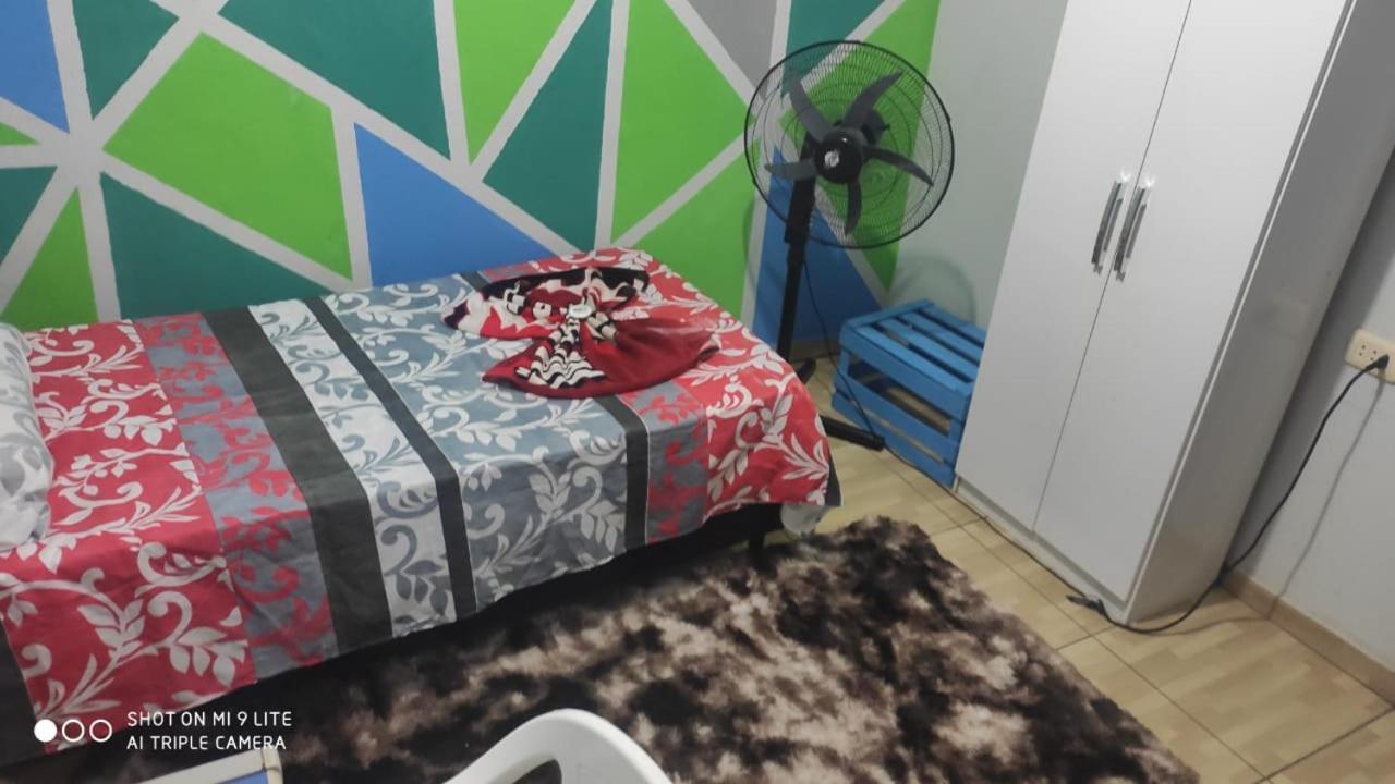 Urban Hostel Pedro Juan Caballero Екстер'єр фото