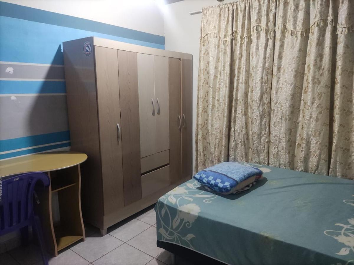 Urban Hostel Pedro Juan Caballero Екстер'єр фото