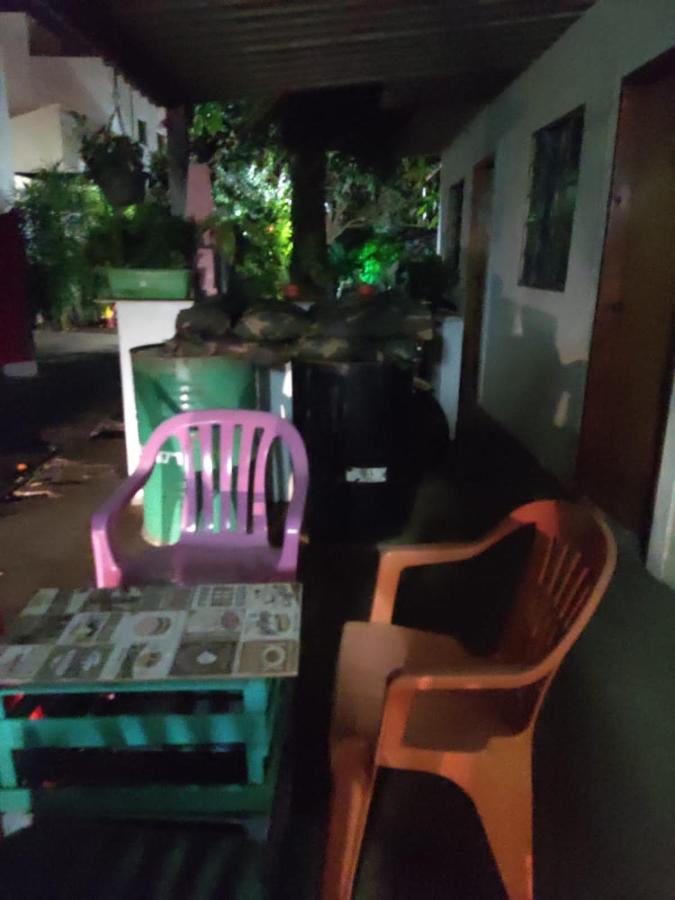 Urban Hostel Pedro Juan Caballero Екстер'єр фото
