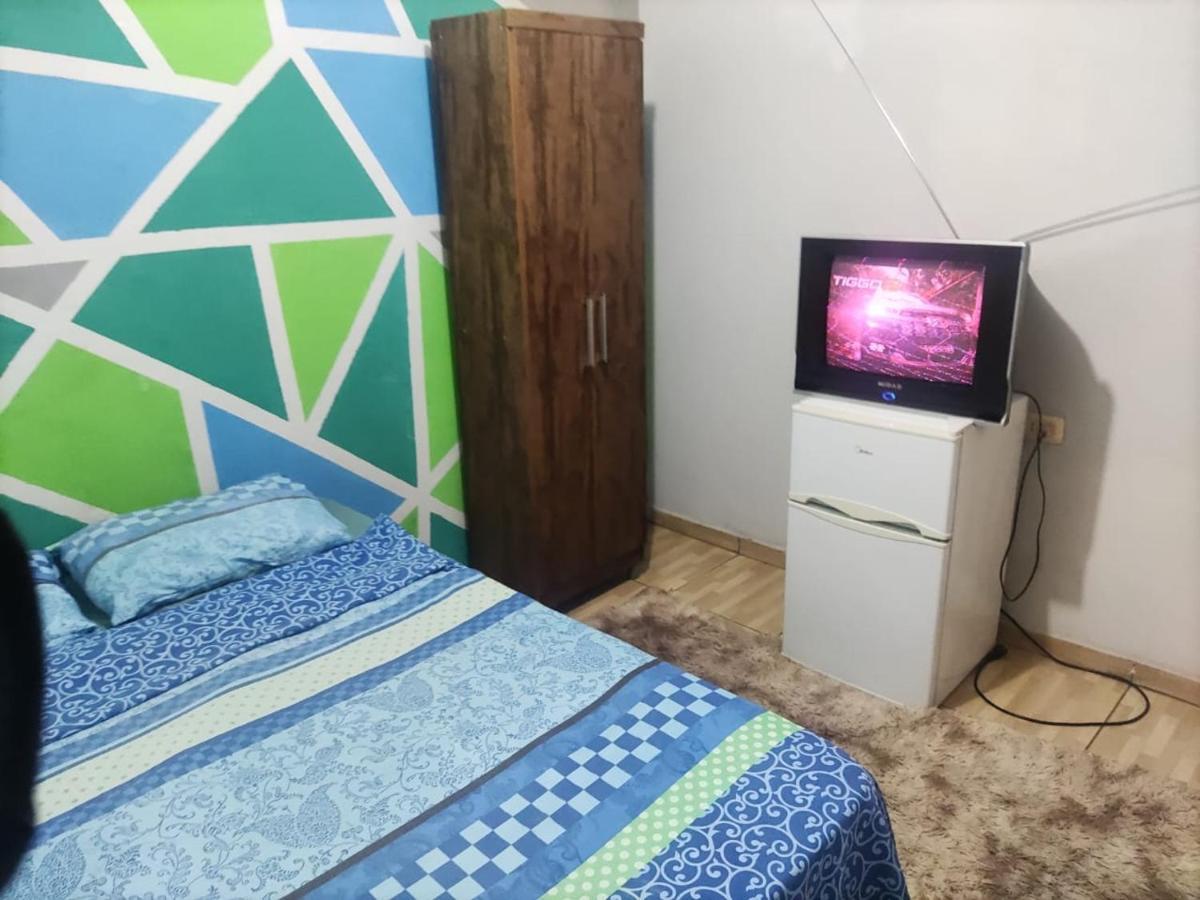 Urban Hostel Pedro Juan Caballero Екстер'єр фото